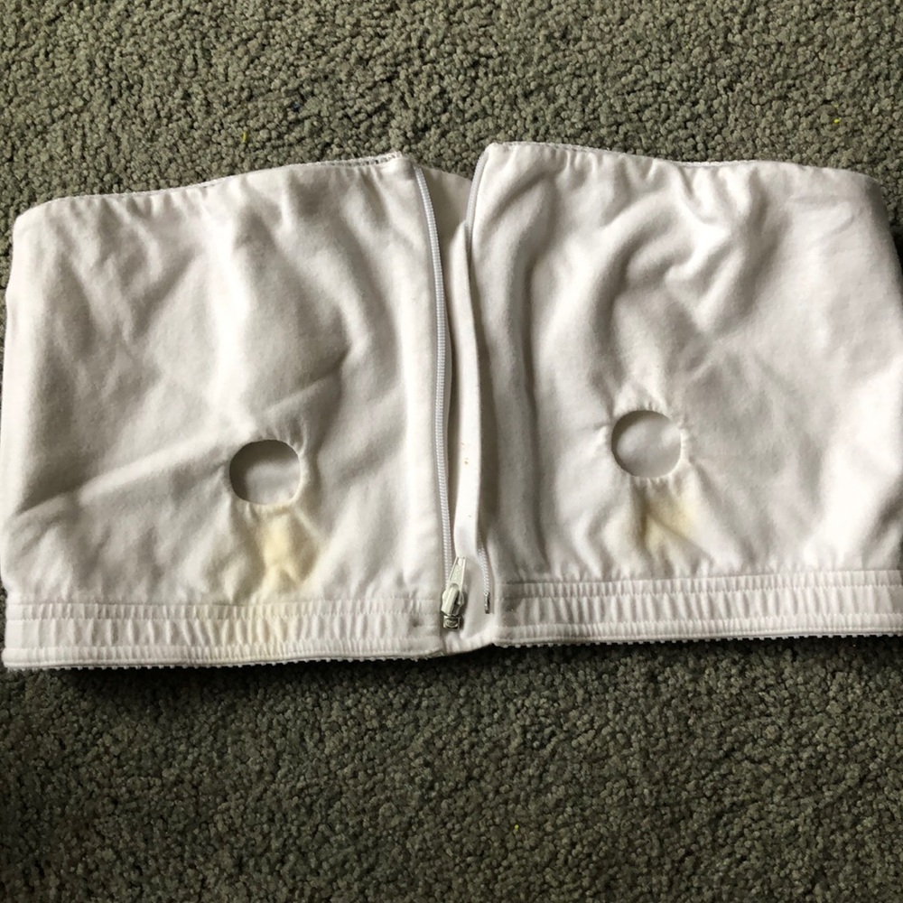 Medela Easy Expression Hands-Free Bustier